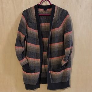 GAP Striped Open Cardigan in Gray and Pink Stripes. Size XL